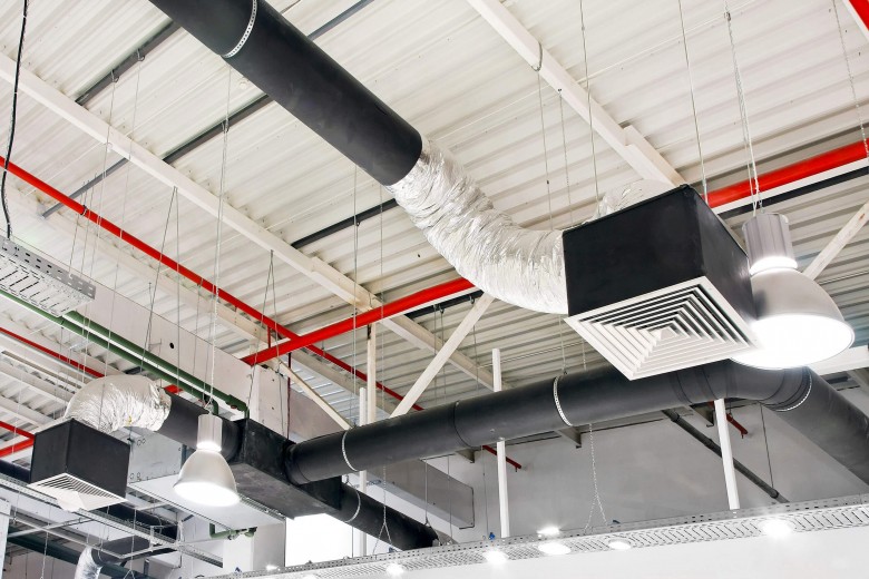 installation-ventilation-local-professionnel-cher-bourges